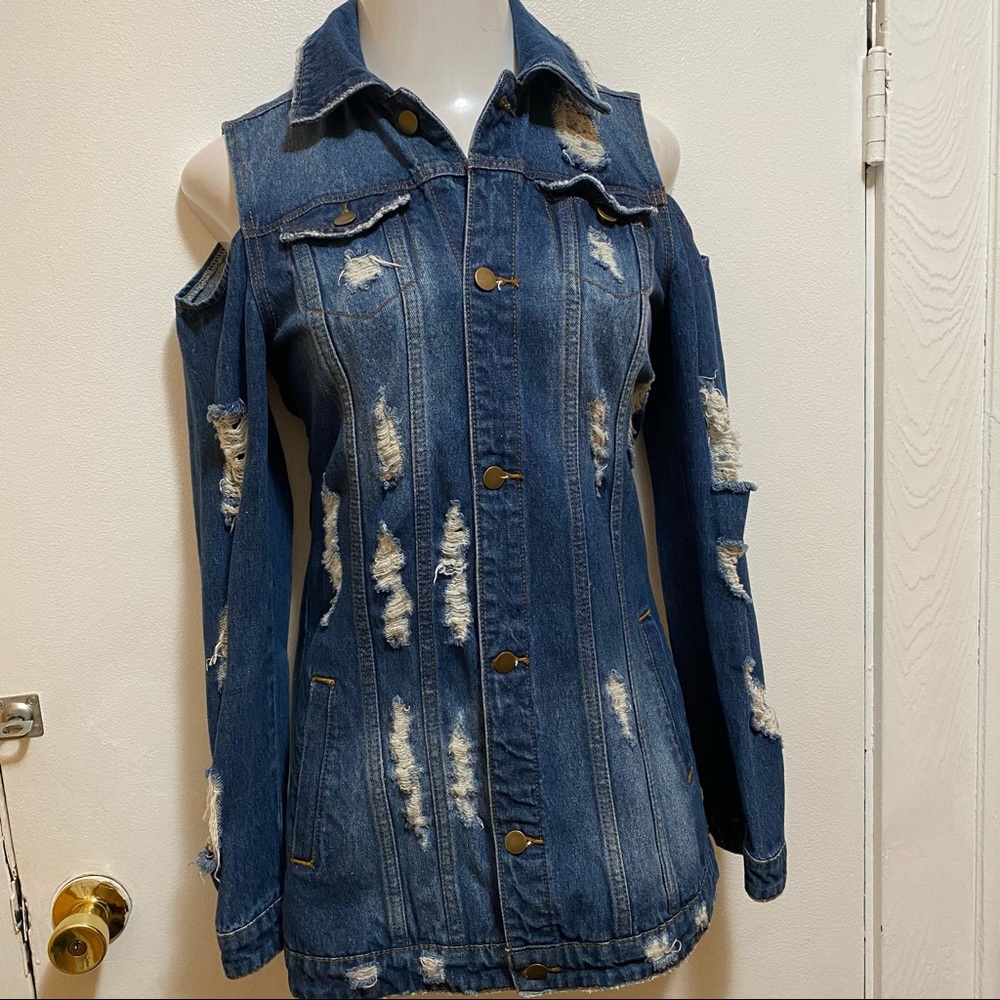 🛍🎉 JEAN JACKET 🛍  🎉SPRING SALE!!! 🛍🎉